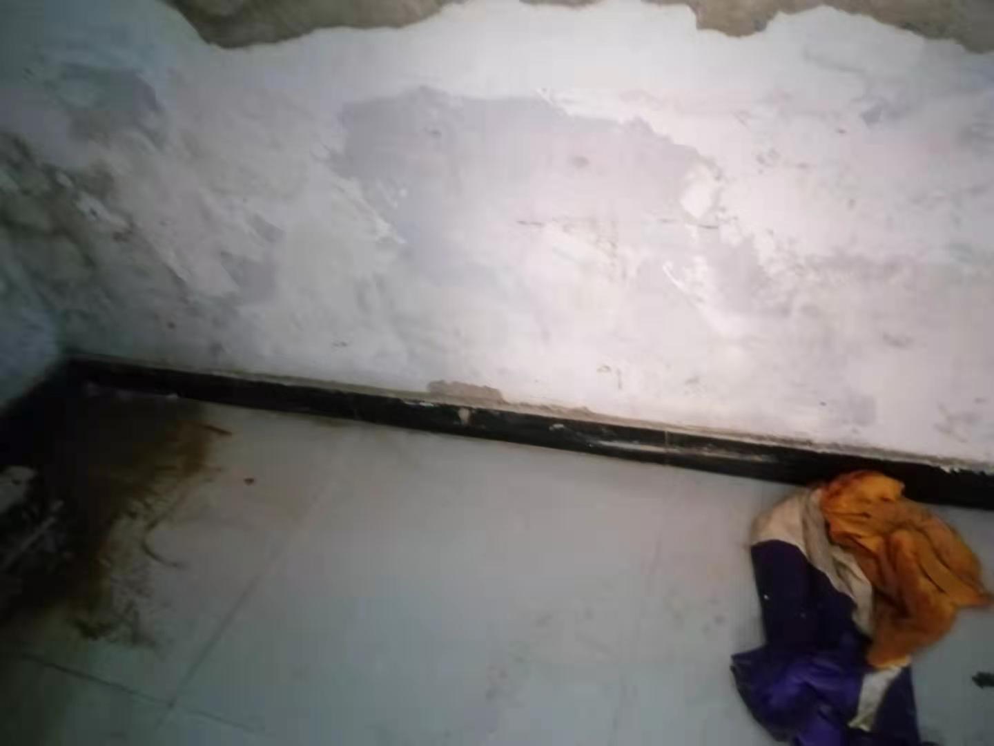 来凤家里漏水了怎么办？
